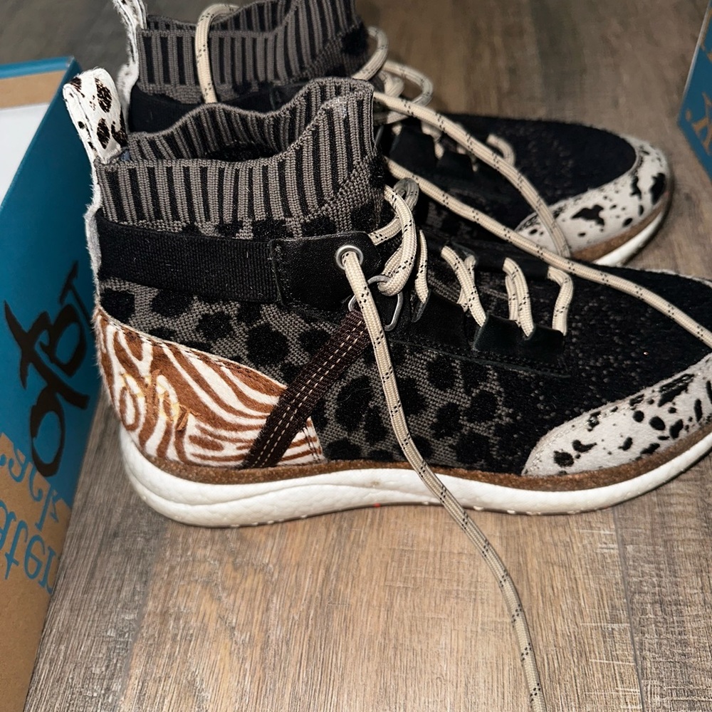 OTBT Sneakers